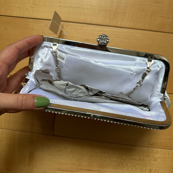 Sparkly clutch - Picture 2 of 3